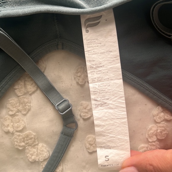 Teal Fabletics Set🩵 - Picture 10 of 10